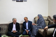 دیدار صمیمی رئیس سازمان زندان‌ها با خانواده شهید سرافراز دوران دفاع مقدس