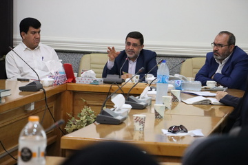 جلسه پرسش و پاسخ مدیر کل زندان‌های استان تهران با کارکنان زندان رجایی‌شهر