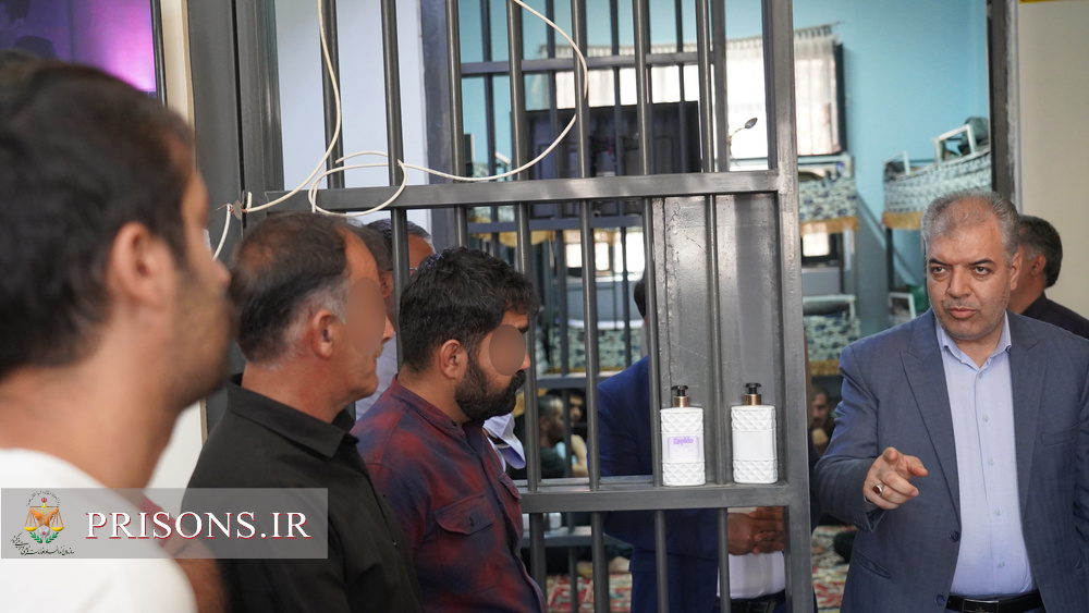 بازدید رئیس کل دادگستری ، دادستان مرکز و مدیرکل زندانهای استان آذربایجان غربی از زندان بوکان 