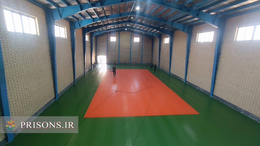 تکمیل ساخت و تجهیز سالن ورزشی شهرستان میاندوآب 
