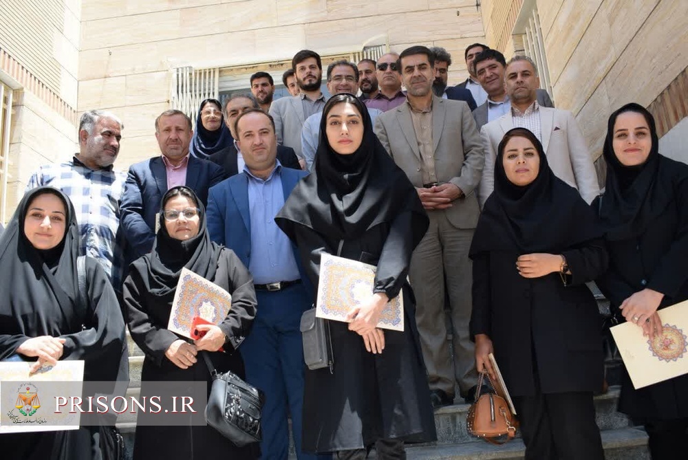 نشست خبری مدیرکل زندان‌های استان لرستان با خبرنگاران و اصحاب رسانه