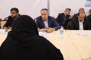 برپایی میز خدمت مدیرکل زندان‌های استان بوشهر در مصلی نماز جمعه
