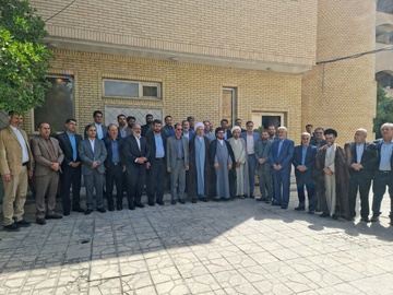 دیدار اعضای شورای قضایی و جمعی از قضات فارس با امام جمعه شیراز