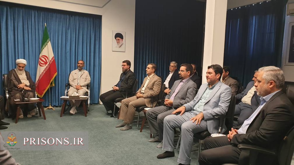 دیدار مدیرکل زندانهای  استان با امام جمعه قزوین 
