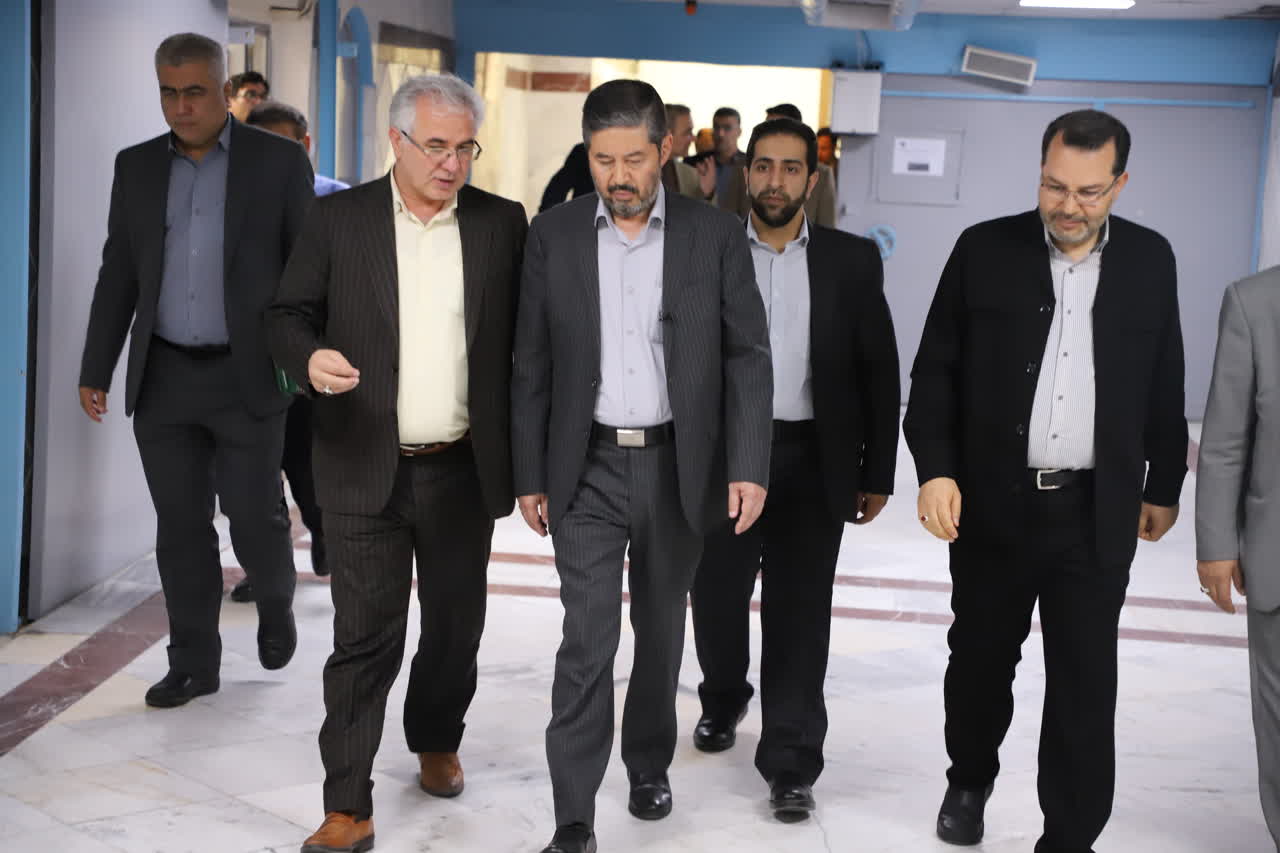 آزادی ۳۰ زندانی در بازدید رئیس کل دادگستری خراسان رضوی از زندان مرکزی مشهد