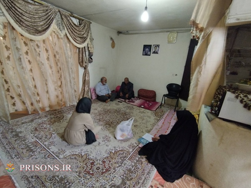 دیدار صمیمی رئیس زندان شاهرود با خانواده های تحت پوشش انجمن حمایت از زندانیان