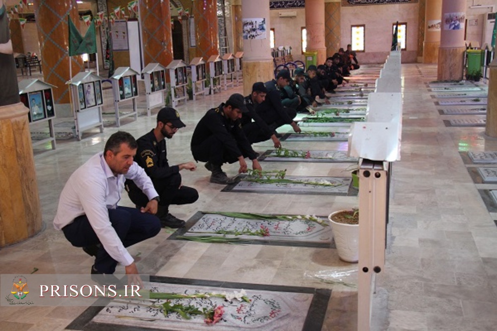 تجدید میثاق سربازان وظیفه زندان مرکزی بوشهر با آرمان‌های مقدس شهدای انقلاب