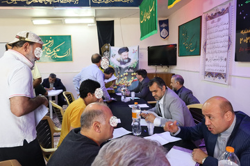 بازدید هیئت قضایی دادگاه‌های عمومی و انقلاب از مجتمع ندامتگاه تهران بزرگ
