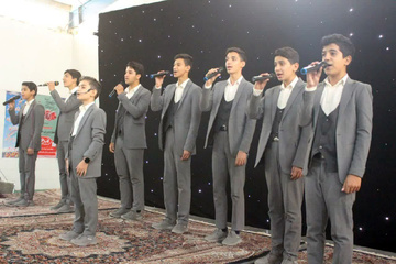 جشن مددجویان زندان مرکزی یزد در کنار خانواده به مناسبت هفته قوه قضاییه