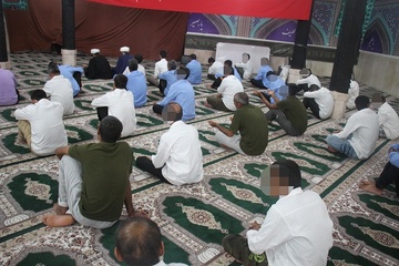 طنین انداز شدن نوای ملکوتی دعای عرفه در زندان مرکزی بوشهر