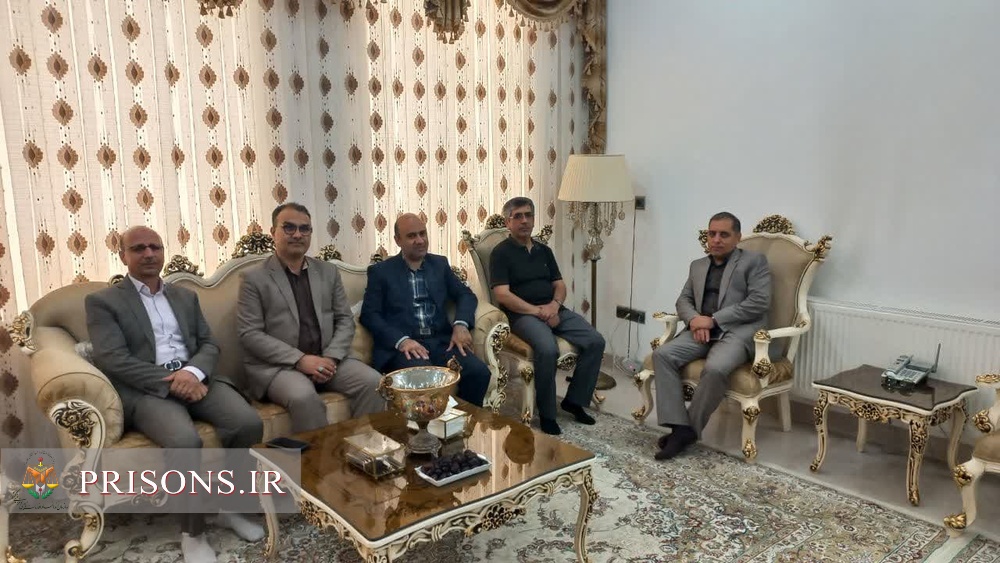 مدیرکل زندان‌های استان یزد با همکاران بازنشسته ایثارگر دیدار کرد