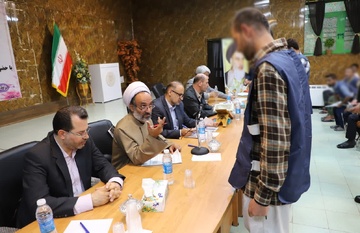 مدیرکل عفو و بخشودگی قوه قضاییه از زندان مرکزی مشهد بازدید کرد 