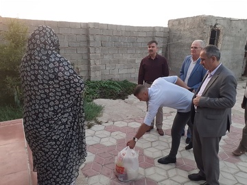دیدار وسرکشی مدیر کل زندان های استان بوشهر از خانواده زندانیان