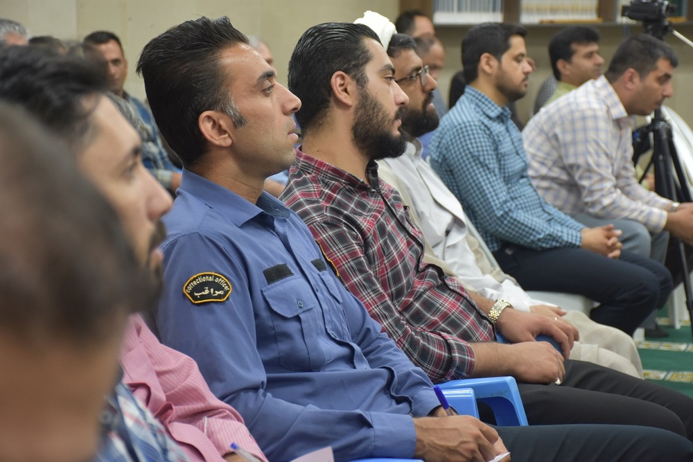 نشست صمیمی مدیرکل زندان‌های گلستان با کارکنان زندان مرکزی گرگان