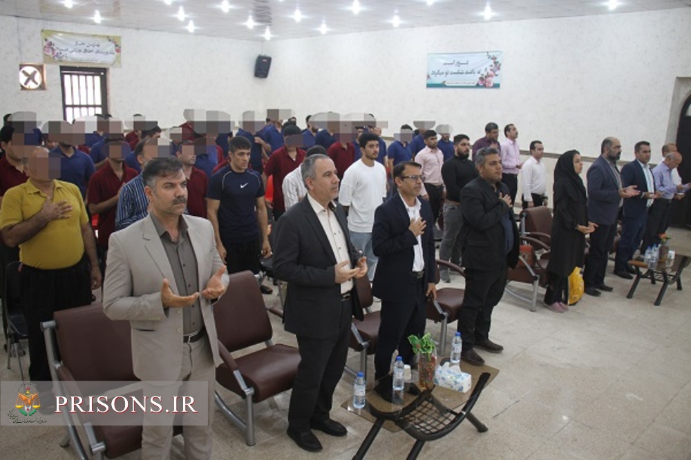 برگزاری مراسم تجلیل از قهرمانان و ورزشکاران شرکت کننده در مسابقات ورزشهای زورخانه ای و کشتی زندان مرکزی بوشهر