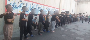 نماز ظهر عاشورا زندان های استان آذربایجان غربی