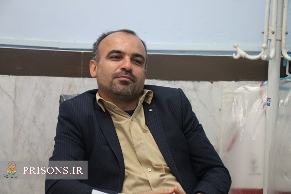 حضور دادستان دادسرای عمومی و انقلاب شهرستان دیر در زندان مرکزی بوشهر