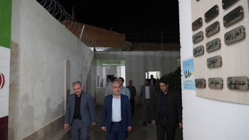 شب ضیافت کارکنان زندان‌ ماکو با مدیرکل اسبق زندان‌های آذربایجان‌غربی