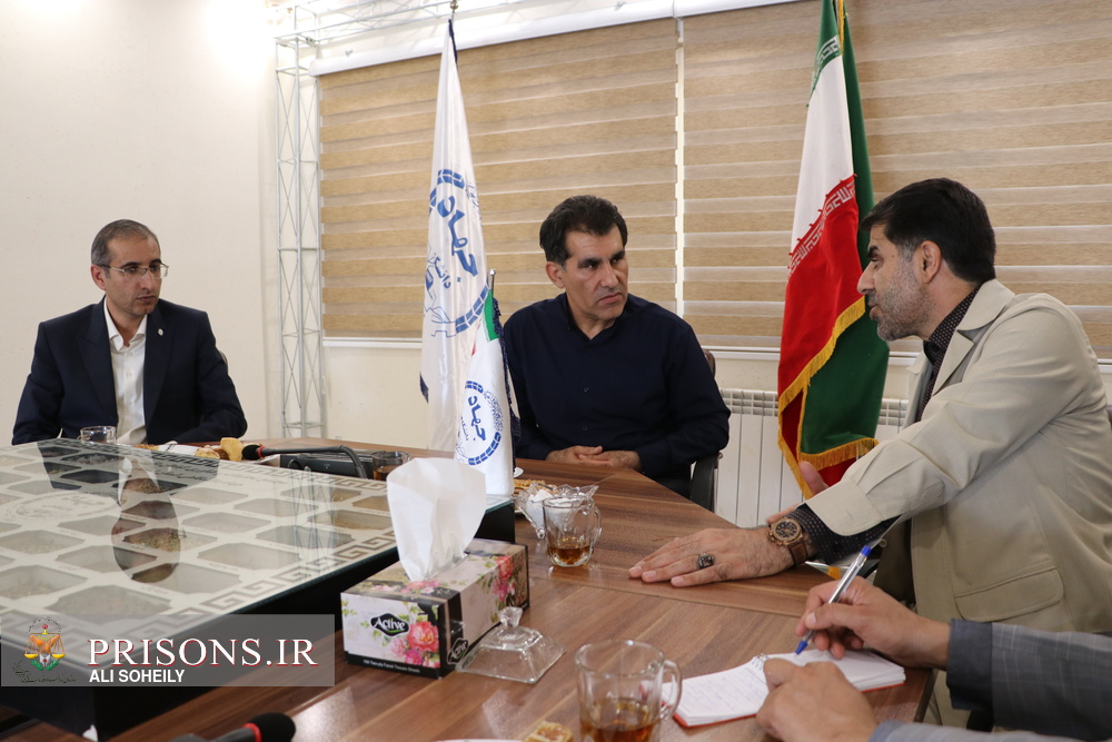 دیدار مدیر کل زندان های لرستان با رئیس جهاد دانشگاهی