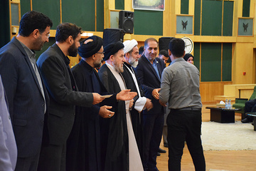 آزادی ۵ زندانی بدهکار مالی البرزی در همایش «رأفت اسلامی، عدالت علوی، ادعای نقض حقوق بشر» 