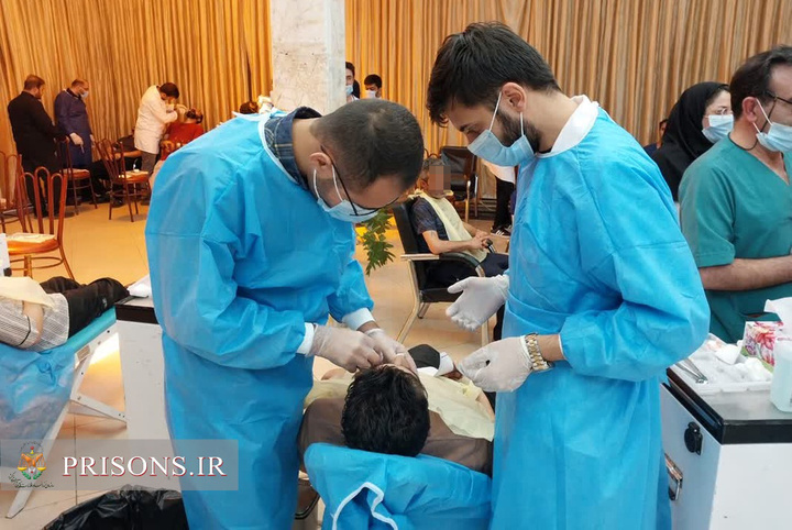 خدمات جهادی 60 دندانپزشک دانشگاه آزاد اسلامی به مددجویان زندان تبریز