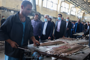 بازدید رئیس سازمان زندان‌ها از اردوگاه فشافویه