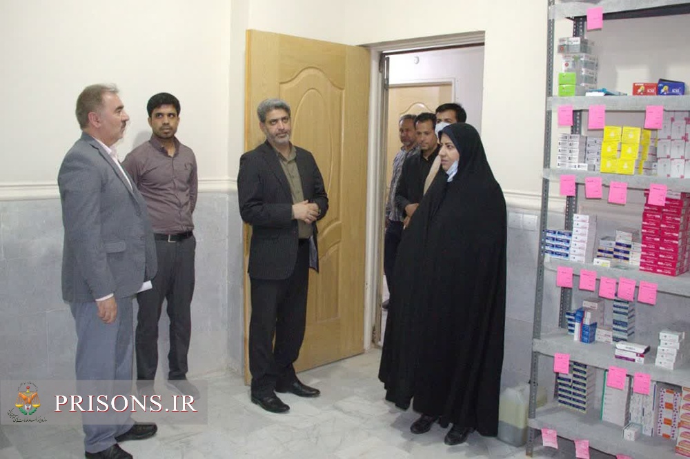 بازدید مدیرکل دفتر امور اجتماعی و فرهنگی  استانداری سیستان و بلوچستان از زندان ایرانشهر
