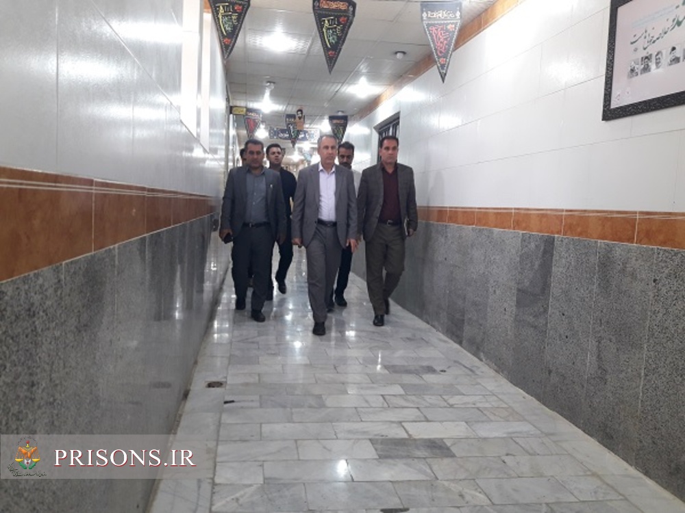 بازدید مدیرکل زندان‌های بوشهر از زندان مرکزی استان