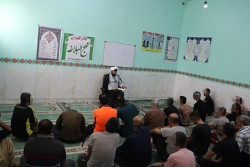 برگزاری دوره آموزش تخصصی نهج‌البلاغه در اندرزگاه‌های زندان دشتستان 