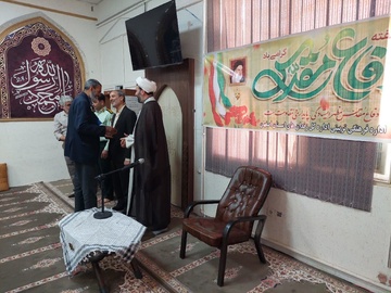 تجلیل از کارکنان ایثارگر در آستانه هفته دفاع مقدس در زندان‌های اصفهان