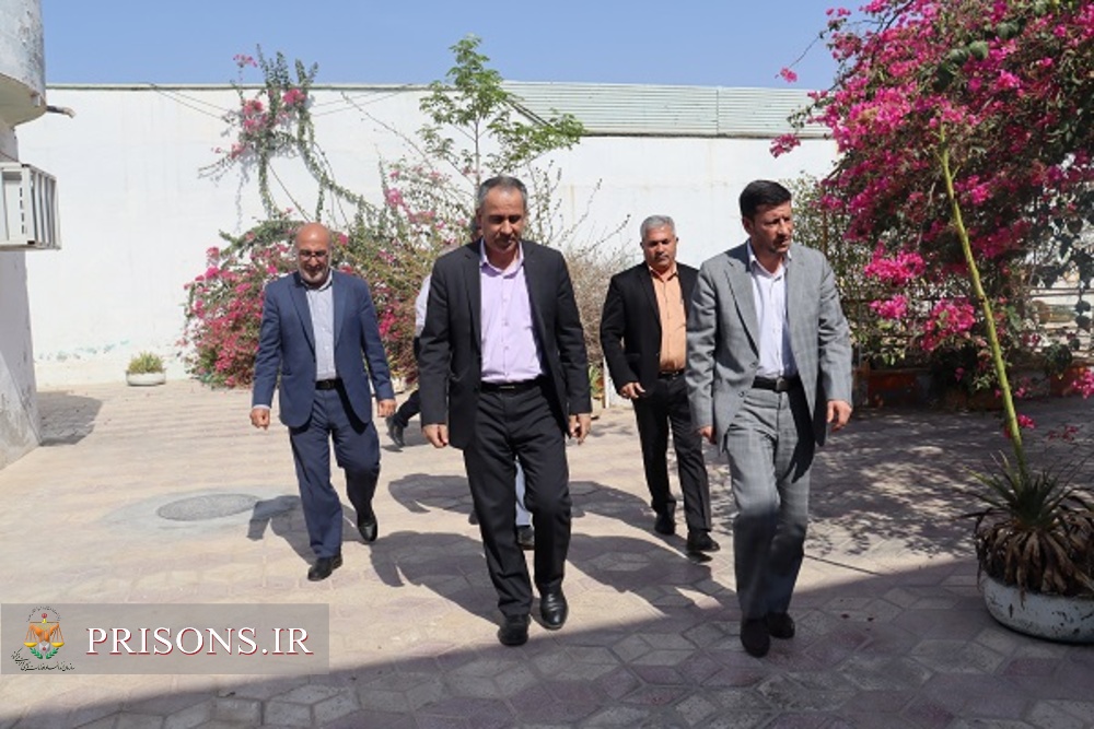بازدید رئیس‌کل دادگستری بوشهر از زندان نظامیان استان