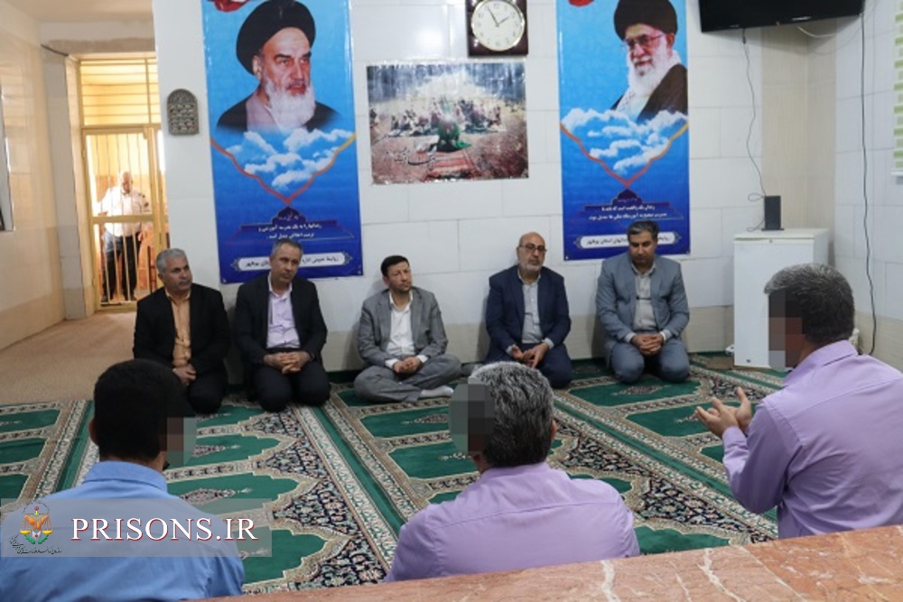 بازدید رئیس کل دادگستری بوشهر از زندان نظامیان استان