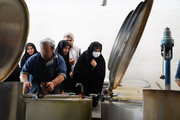 غذا و نان زندانیان قم در بالاترین کیفیت پخت و توزیع می‌شود