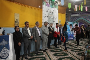 اهدای ۶۰۰ بسته نوشت‌افزار به فرزندان محصل زندانیان استان بوشهر 