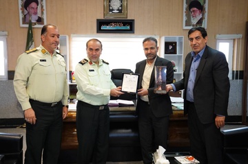 دیدار مدیرکل زندان‌های استان کردستان با فرماندهی انتظامی استان
