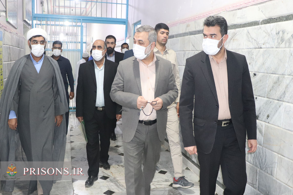 بازدید دادستان سیستان‌وبلوچستان از زندان شهرستان سراوان