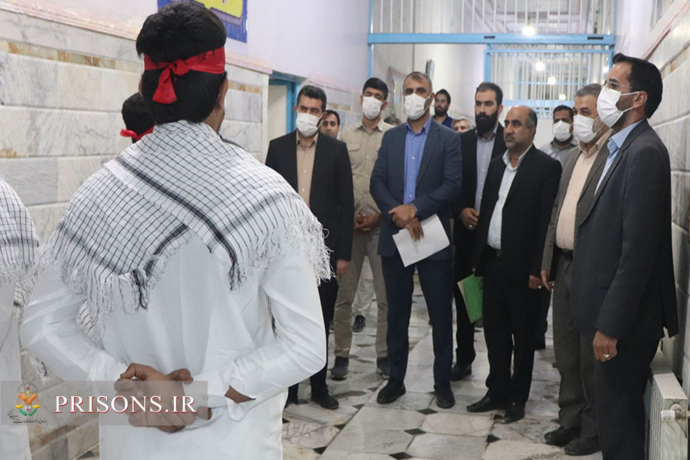 بازدید دادستان مرکز استان از موسسه کیفری شهرستان سراوان