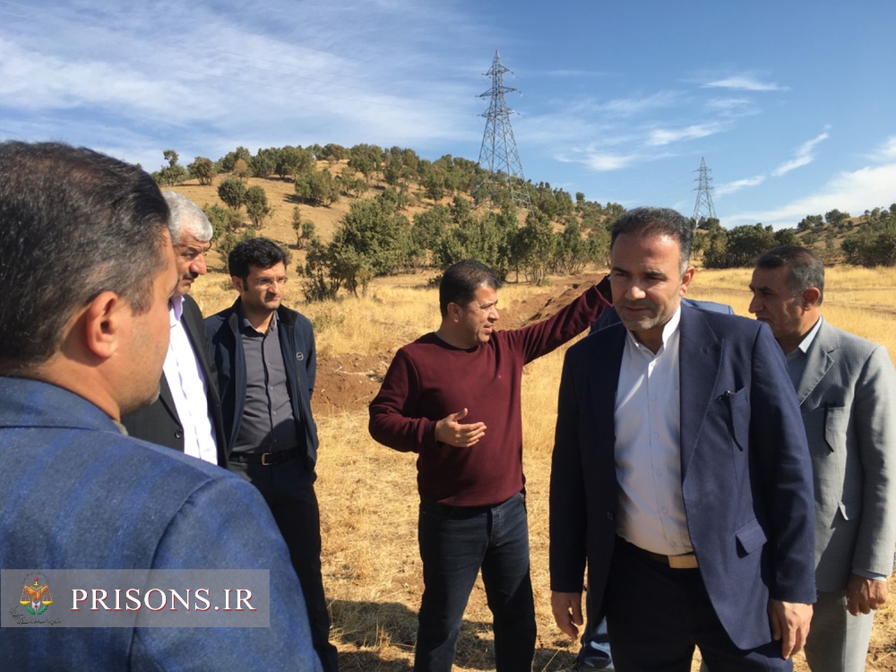 بازدید مدیرکل محترم زندانهای کردستان از اراضی معرفی شده جهت ساخت زندان جدید مریوان
