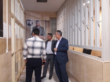 بازدید شبانه مدیر کل زندان های بوشهر از زندان مرکزی استان