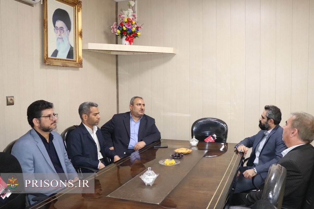 دیدار مدیر کل زندان های استان با رئیس دادگستری و دادستان شهرستان ایرانشهر