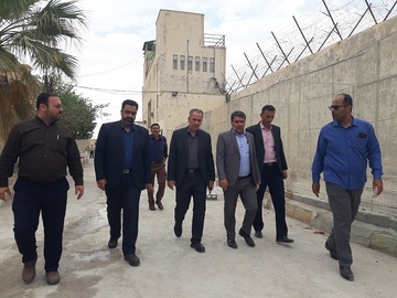 بازدید سرزده مدیرکل زندان‌های استان بوشهر از زندان دشتستان