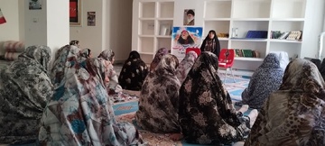 کارگاه عفاف و حجاب در اندرزگاه زنان یاسوج