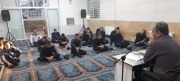 برگزاری دوره آموزشی پدافند غیرعامل در زندان خمینی شهر 