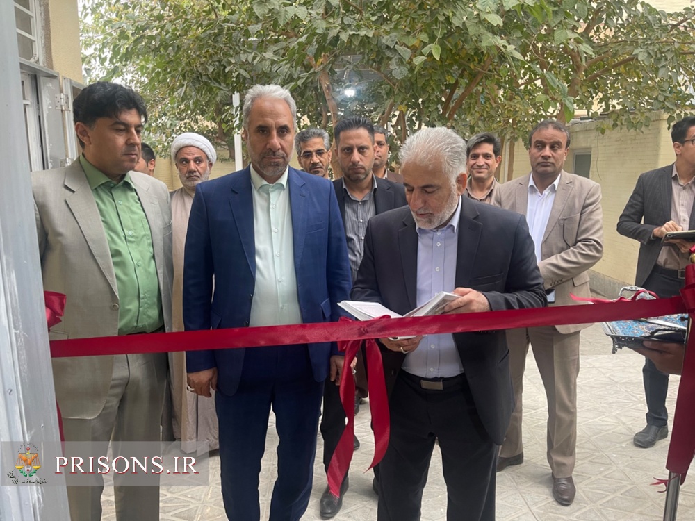 رئیس سازمان زندان‌ها ساختمان مرکز سامانه مراقبت الکترونیک کرمان را افتتاح کرد
