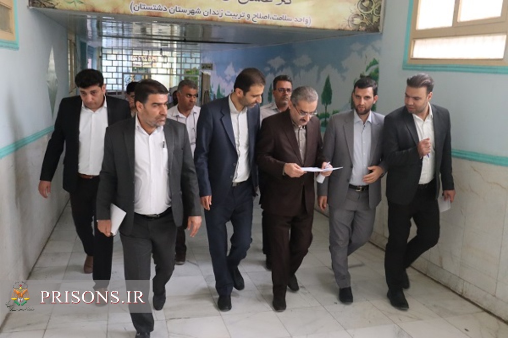 رئیس دادگستری دشتستان از زندان این شهرستان بازدید کرد