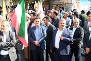 حضور مدیرکل و کارکنان زندان‌های چهارمحال و بختیاری در راهپیمایی ۱۳ آبان