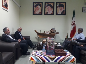 مدیرکل زندان‌های بوشهر با فرماندار مرکز استان دیدار کرد