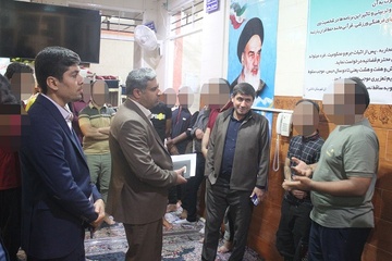 بازدید رئیس حفاظت اطلاعات اداره‌کل زندان‌های استان بوشهر از زندان دشتی