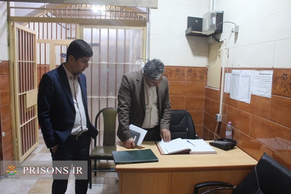 بازدید رئیس حفاظت اطلاعات اداره کل زندان های استان بوشهر از زندان دشتی