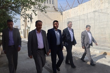 مدیرکل اقدامات حمایتی سازمان زندان‌ها از زندان دشتستان بازدید کرد